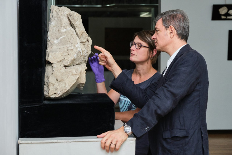 Preparation for the exhibition at the Louvre Museum