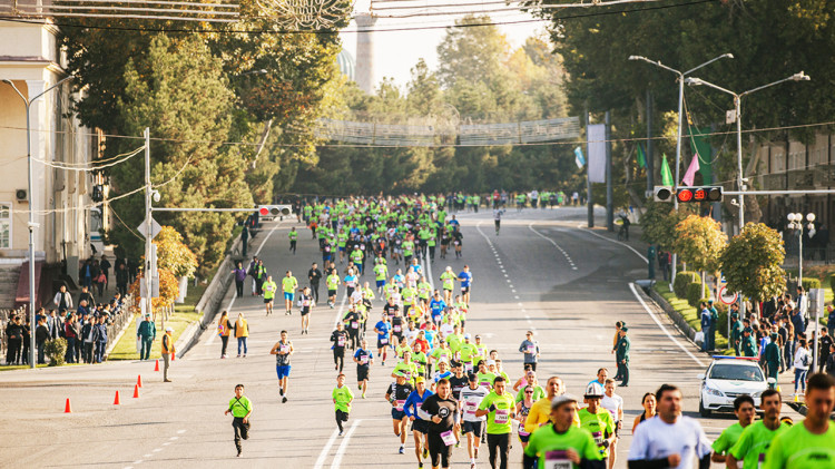 Второй международный благотворительный забег Samarkand Half Marathon